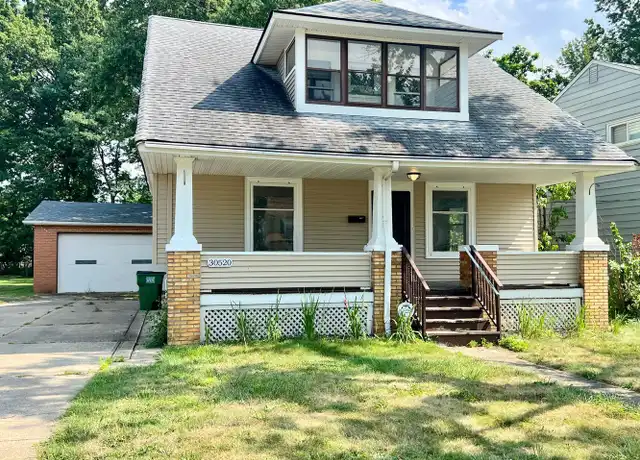 Property at 30520 Willowick Dr, Willowick, OH, 44095, 4 beds, 2 baths, [object Object]