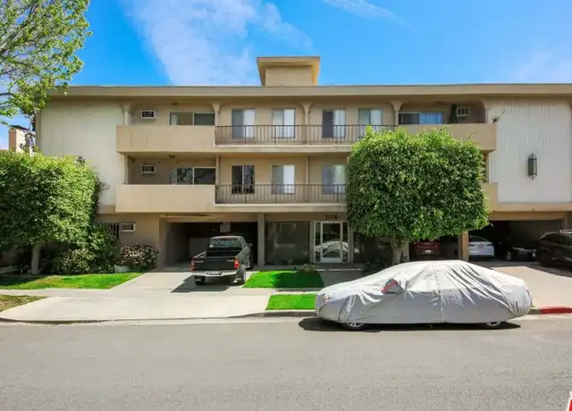 Property at 1110 S Oakhurst Dr Unit 205, Los Angeles, CA, 90035, 1 bed, 1 bath, [object Object]