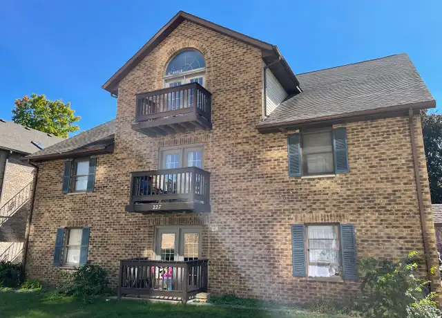 Property at 227 W Wood St Unit 1, West Lafayette, IN, 47906, 4 beds, 2 baths, [object Object]