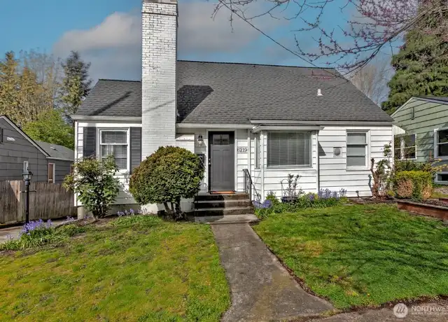 Property at 6219 40th Ave NE, Seattle, WA, 98115, 4 beds, 2 baths, [object Object]