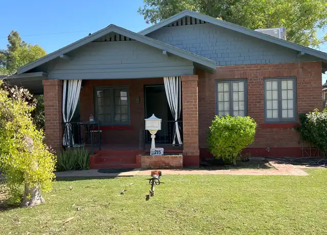 Property at 2215 N 11th St, Phoenix, AZ, 85006, 2 beds, 1 bath, [object Object]
