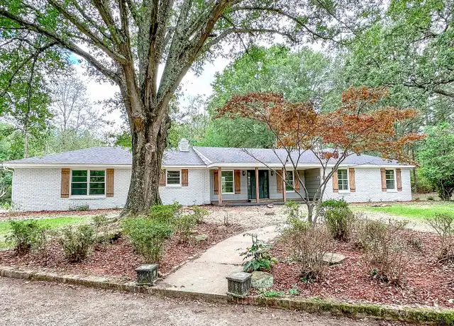 Property at 11340 Mississippi 12, Caledonia, MS, 39740, 4 beds, 2 baths, [object Object]
