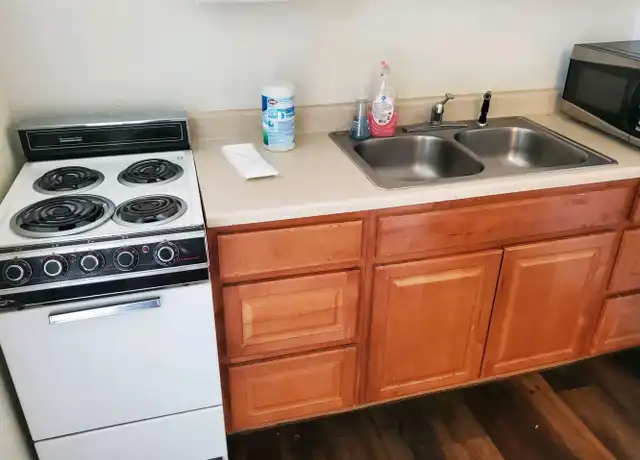 Property at 55 S Sacramento St Unit L1 3 Studio Downstairs, Susanville, CA, 96130, 0 beds, 1 bath, [object Object]