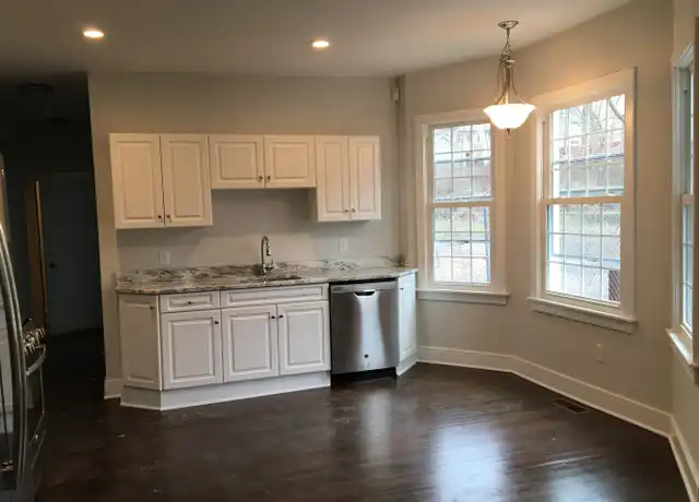 Property at 67 Division St Unit 1st Floor, New Haven, CT, 06511, 3 beds, 1 bath, [object Object]
