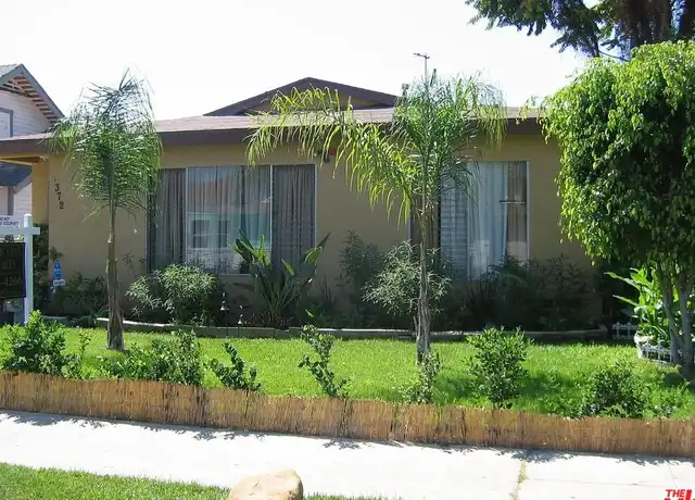 Property at 1372 W 36th St Unit 2, Los Angeles, CA, 90007, 1 bed, 1 bath, [object Object]