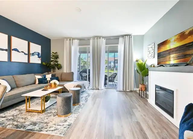 Property at 981 Hampton Cir #119, Naples, FL, 34105, 3 beds, 2.5 baths, [object Object]