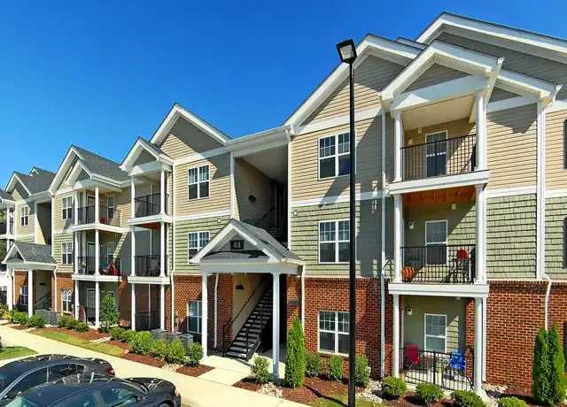 Property at Denbigh Village - 14353 Deloice Cres, Newport News, VA, 23602, 1 bed, 1 bath, [object Object]