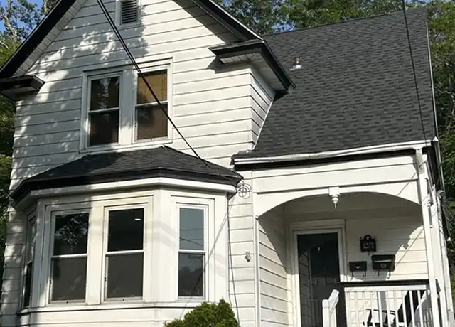 Property at 578 Church St Unit 1, Whitinsville, MA, 01588, 2 beds, 1 bath, [object Object]