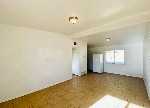 Property at 320 E Elvira Rd Unit 324-J Elvira, Tucson, AZ, 85756, 1 bed, 1 bath, [object Object]