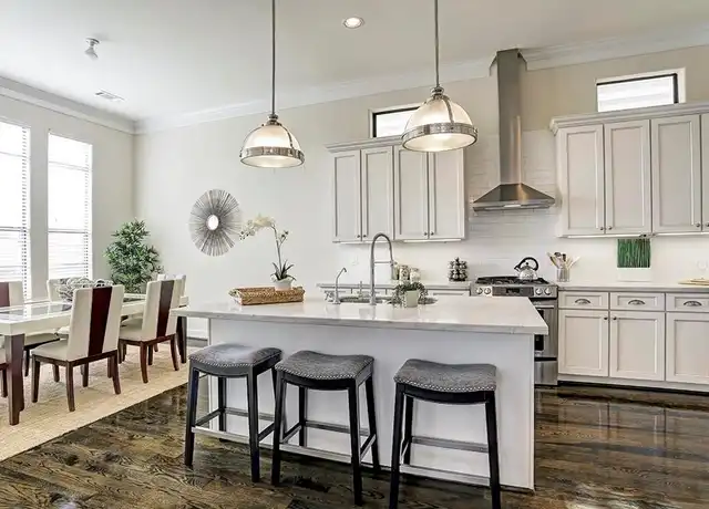 Property at 2213 Grant St, Houston, TX, 77006, 3 beds, 3.5 baths, [object Object]