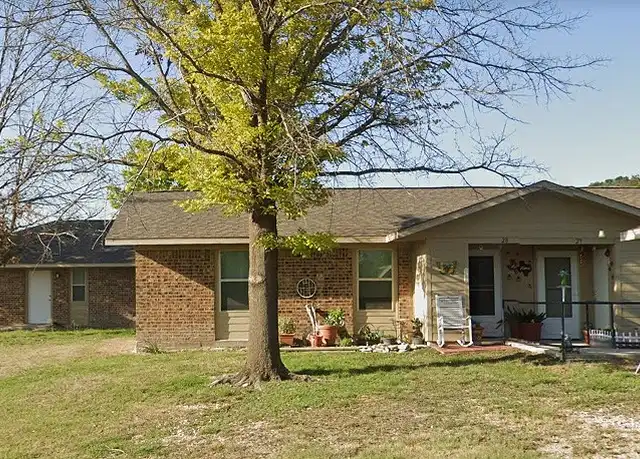 Property at 111 NW Main St, Junction, TX, 76849, 1 bed, 1 bath, [object Object]