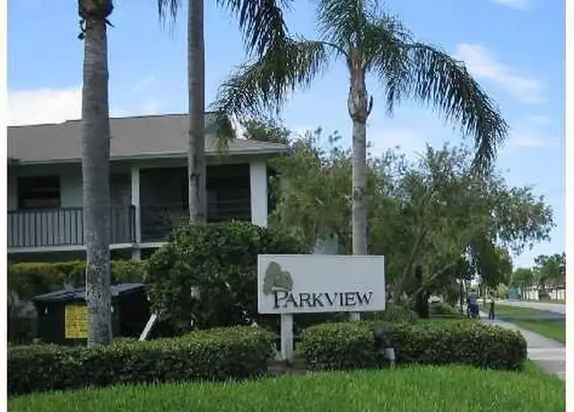 Property at 1201 SE Parkview Pl, Stuart, FL, 34994, 2 beds, 2 baths, [object Object]