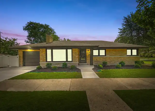 Property at 1921 Elm St, Park Ridge, IL, 60068, 4 beds, 2.5 baths, [object Object]