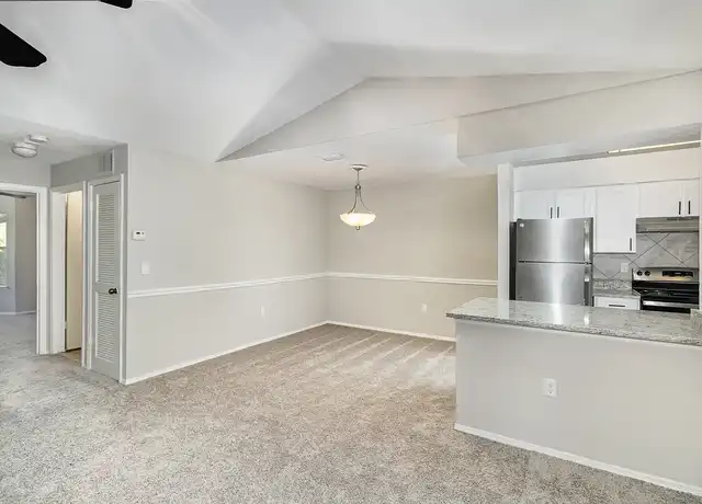 Property at The Park At Potenza - 10023 Belle Rive Blvd, Jacksonville, FL, 32256, 1 bed, 1 bath, [object Object]