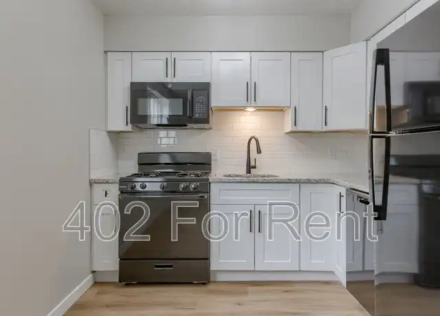 Property at 4713 Davenport St Unit 2, Omaha, NE, 68132, 1 bed, 1 bath, [object Object]