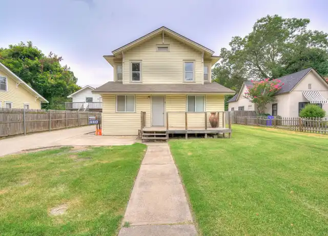 Property at 440 Elm Ave Unit 2, Norman, OK, 73069, 1 bed, 1 bath, [object Object]