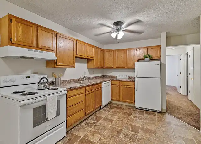 Property at Park Ridge Apartments - 3200 Indianola Ave, Des Moines, IA, 50315, 1-2 bed, 1 bath, [object Object]