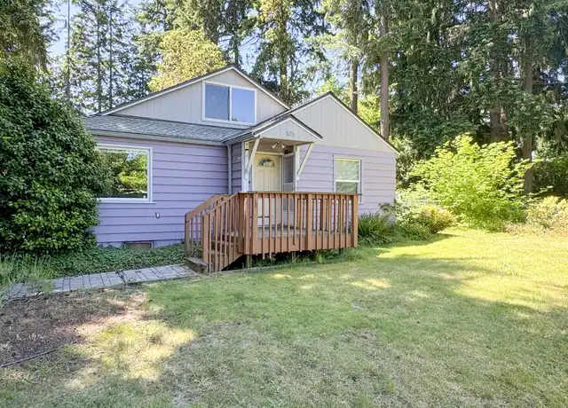 Property at 105 SW 119th St, Seattle, WA, 98146, 3 beds, 1 bath, [object Object]