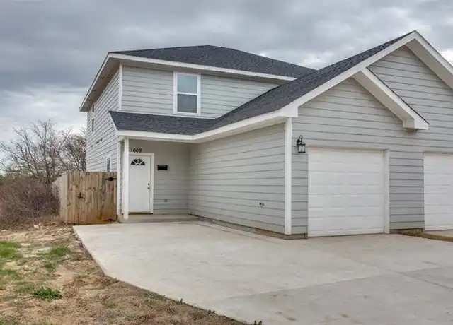 Property at 1609 Daniel St Unit 1609, Fort Worth, TX, 76104, 3 beds, 2.5 baths, [object Object]
