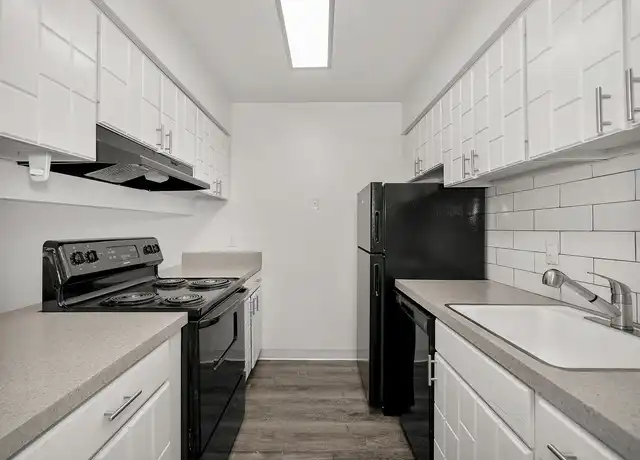 Property at Velo Apartments Spokane - 1842 E South Riverton Ave, Spokane, WA, 99207, 3 beds, 1.5 baths, [object Object]