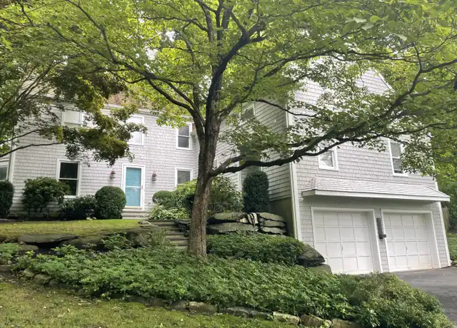 Property at 537 Westover Rd, Stamford, CT, 06902, 4 beds, 3.5 baths, [object Object]