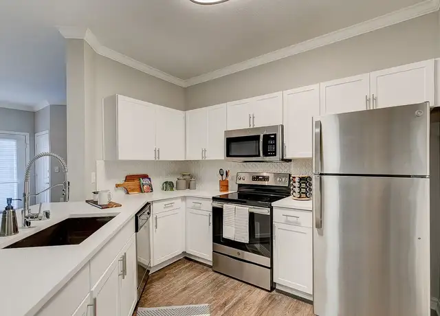 Photo of 1111 Lexington Ave, Flower Mound, TX 75028