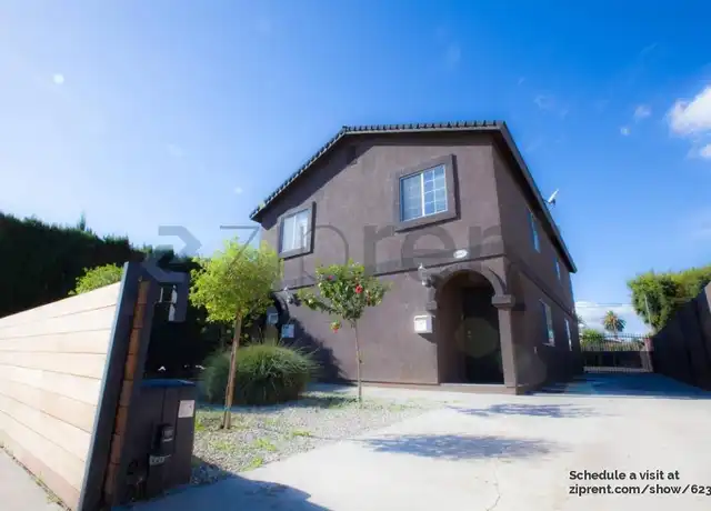 Property at 2945 S West View St Unit 1-2, Los Angeles, CA, 90016, 3 beds, 1 bath, [object Object]