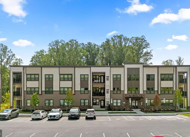 Property at 10421 Resort Rd Unit E, Ellicott City, MD, 21042, 2 beds, 2 baths, [object Object]