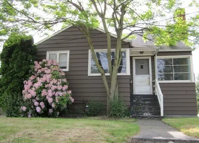 Property at 9125 5th Ave NE, Seattle, WA, 98115, 3 beds, 1 bath, [object Object]