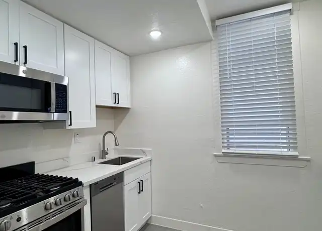 Property at 814 Bay St, San Francisco, CA, 94109, 2 beds, 1 bath, [object Object]