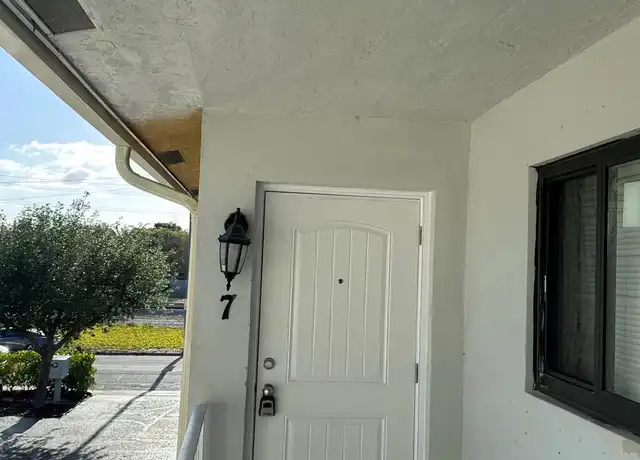 Property at 814 N G St #1, Lake Worth Beach, FL, 33460, 2 beds, 1.5 baths, [object Object]