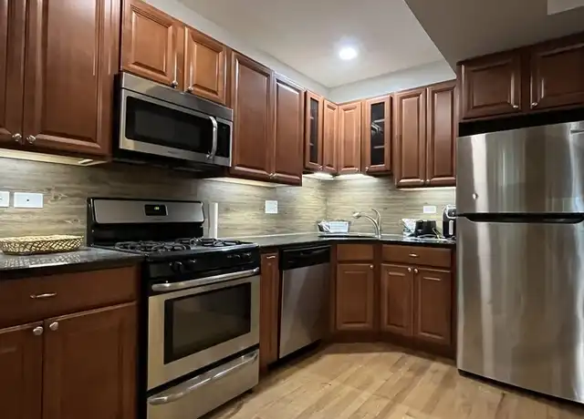 Property at 4938 N Winthrop Ave Unit 1E, Chicago, IL, 60640, 2 beds, 1 bath, [object Object]