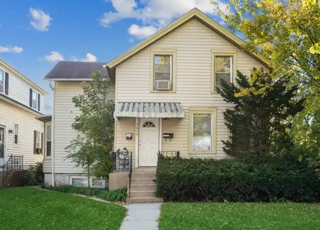 Property at 1802 Hovland Ct, Evanston, IL, 60201, 3 beds, 2 baths, [object Object]