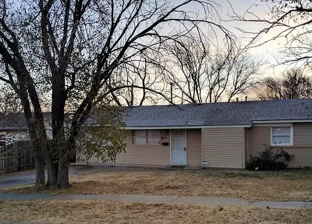 Property at 2510 Thorne Dr, Amarillo, TX, 79107, 3 beds, 2 baths, [object Object]