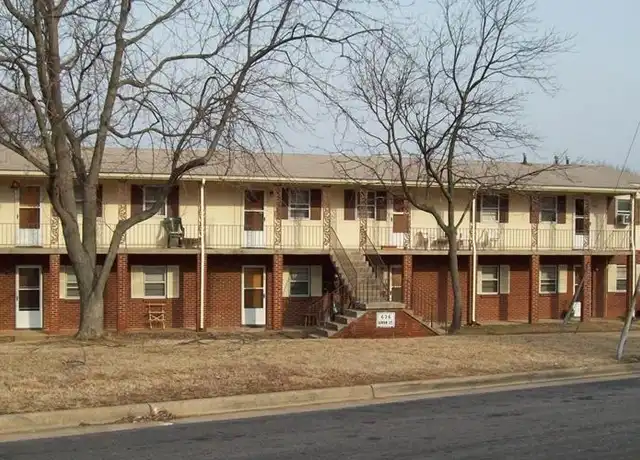 Property at 636 Upper St Unit A-1, Danville, VA, 24541, 1 bed, 1 bath, [object Object]