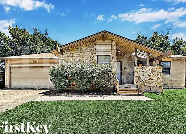 Property at 13630 Onyx Ln, Dallas, TX, 75234, 4 beds, 2 baths, [object Object]