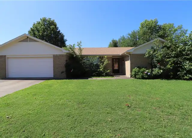 Property at 3675 Mayes Ave, Springdale, AR, 72762, 2 beds, 1.5 baths, [object Object]