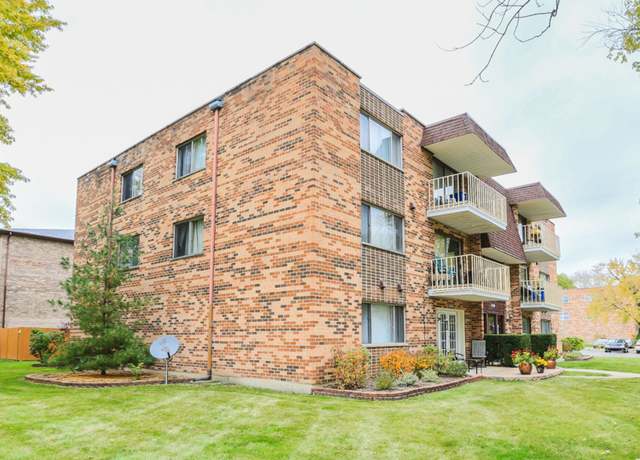 Photo of 7321 Sandalwood Dr, Tinley Park, IL 60477