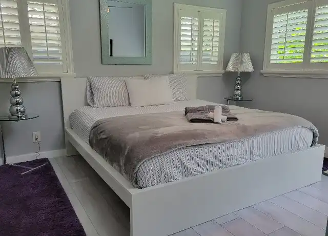 Property at 1715 NE 11th St Unit King, Fort Lauderdale, FL, 33304, 1 bed, 1 bath, [object Object]