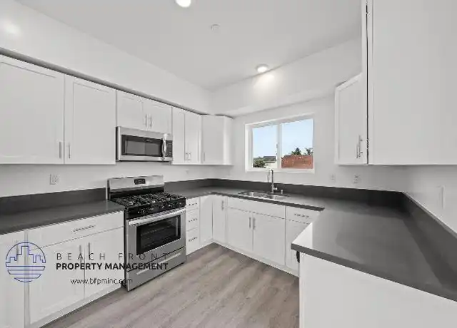 Property at 10501 Buford Ave, Inglewood, CA, 90304, 4 beds, 3 baths, [object Object]