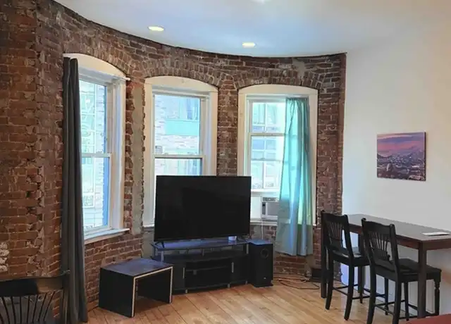 Property at 11 Vancouver St Unit 2, Boston, MA, 02115, 4 beds, 1 bath, [object Object]