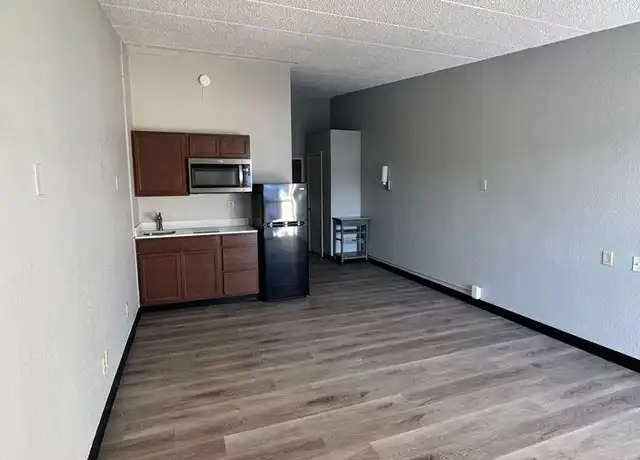 Property at 1722 N Walnut St, Bloomington, IN, 47404, 0 beds, 1 bath, [object Object]
