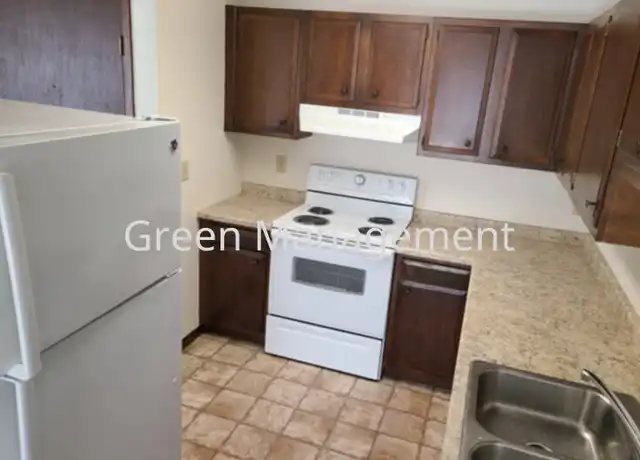 Property at 626 2nd Ave NW, West Fargo, ND, 58078, 2 beds, 1 bath, [object Object]