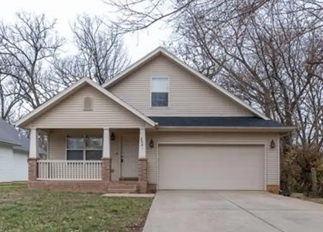 Property at 2541 E Madison St, Springfield, MO, 65802, 3 beds, 2 baths, [object Object]