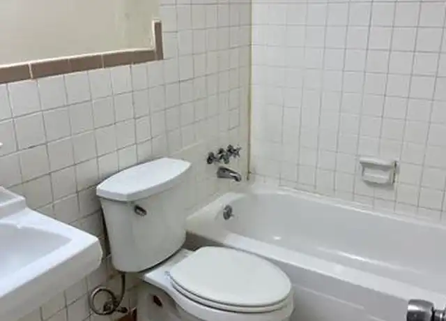 Property at 1438 Kingston Ave #3, Norfolk, VA, 23503, 1 bed, 1 bath, [object Object]