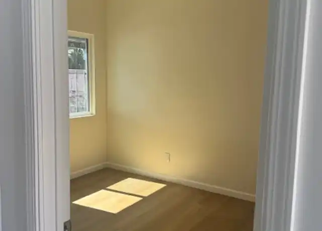 Property at 230 W 43rd Pl, Los Angeles, CA, 90037, 1 bed, 1 bath, [object Object]