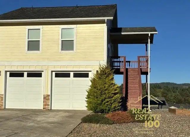 Property at 4530 NE Union Loop, Lincoln City, OR, 97367, 2 beds, 1.5 baths, [object Object]