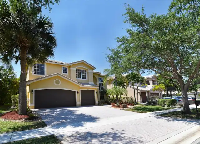 Property at 19115 Two River Ln, Boca Raton, FL, 33498, 5 beds, 3 baths, [object Object]