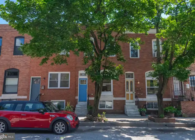 Property at 527 S Lakewood Ave, Baltimore, MD, 21224, 3 beds, 3 baths, [object Object]