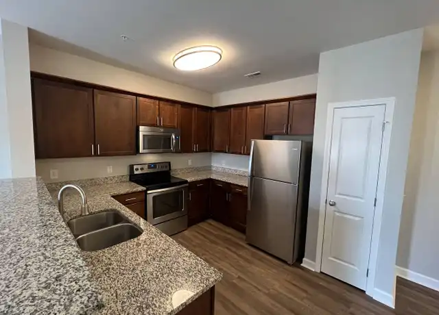 Property at 98 Devonshire Dr Unit 138-205, Scott Depot, WV, 25560, 1 bed, 1 bath, [object Object]